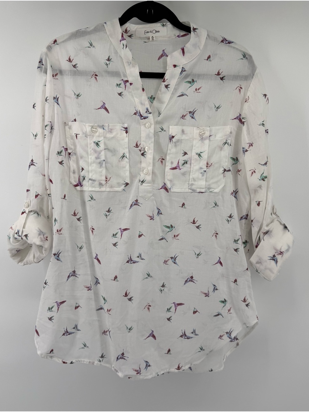 Eden & Olivia White Bird-Print Split-Neck Blouse